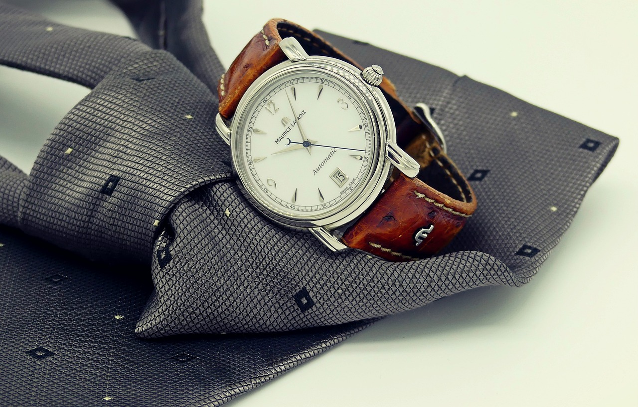 Home 66 wrist watch 2159351 1280